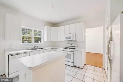 18901 Festival Drive, Boyds, MD 20841 - Photo 3