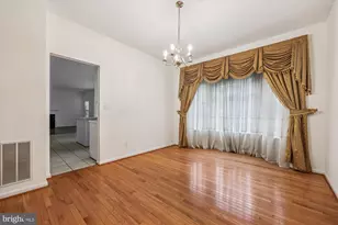 18901 Festival Dr, Boyds, MD 20841 - Photo 7