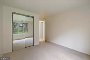 18011 Chalet Dr, Germantown, MD 20874 - Photo 17