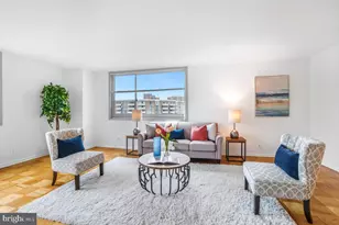 4601 N Park Ave, Chevy Chase, MD 20815 - Photo 15