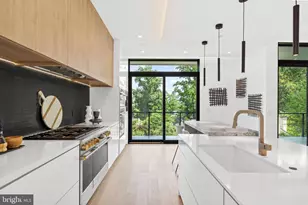 5208 Danbury Rd, Bethesda, MD 20814 - Photo 31
