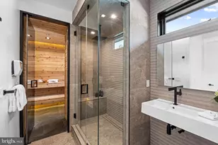 5208 Danbury Rd, Bethesda, MD 20814 - Photo 83