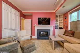 8101 Connecticut Ave, Chevy Chase, MD 20815 - Photo 15