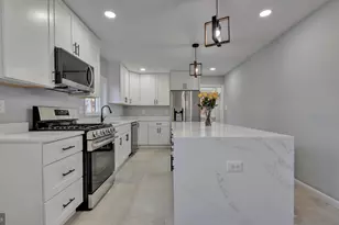 1409 Crestridge Dr, Silver Spring, MD 20910 - Photo 11