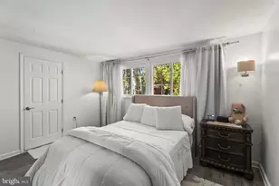 18811 Pintail Ln, Gaithersburg, MD 20879 - Photo 13