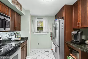 18811 Pintail Ln, Gaithersburg, MD 20879 - Photo 11