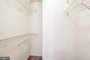 10101 Grosvenor Pl, Rockville, MD 20852 - Photo 25