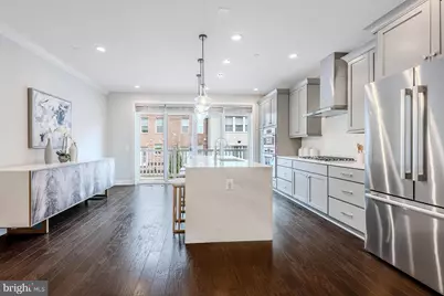 10326 Grosvenor Place, North Bethesda, MD 20852 - Photo 5