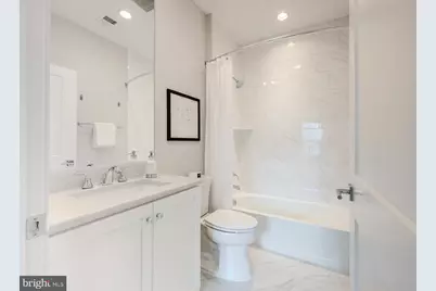 10326 Grosvenor Place, North Bethesda, MD 20852 - Photo 23