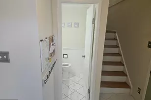 7456 Brenish Dr, Gaithersburg, MD 20879 - Photo 3