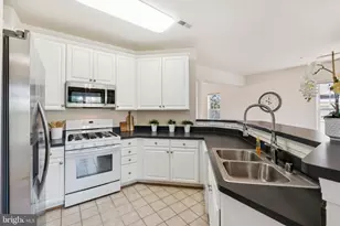 568 Orchard Ridge Dr, Gaithersburg, MD 20878 - Photo 19