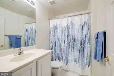 11928 Darnestown Road #V-1-A, Gaithersburg, MD 20878 - Photo 19