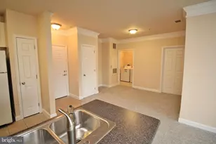 501 Hungerford Dr, Rockville, MD 20850 - Photo 5