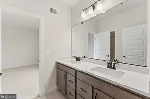 19110 Tatie Way, Poolesville, MD 20837 - Photo 23