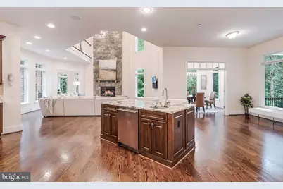 7020 Mountain Gate Drive, Bethesda, MD 20817 - Photo 7