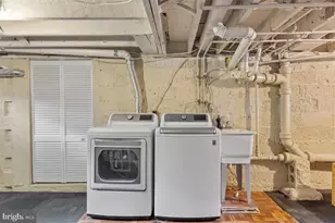 128 Washington Grove Ln, Gaithersburg, MD 20877 - Photo 25