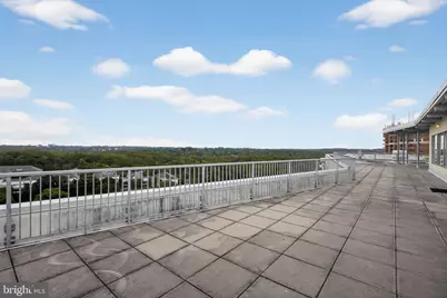 10201 Grosvenor Place #1425, Rockville, MD 20852 - Photo 17