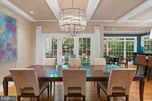 7301 Bannockburn Ridge Ct, Bethesda, MD 20817 - Photo 9