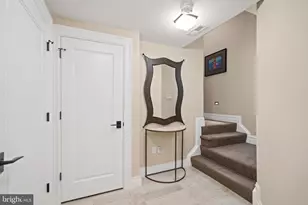 7301 Bannockburn Ridge Ct, Bethesda, MD 20817 - Photo 35