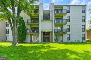 106 Duvall Ln, Gaithersburg, MD 20877 - Photo 1