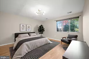 12309 Silvergate Way, Germantown, MD 20874 - Photo 5