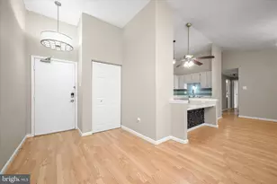 12309 Silvergate Way, Germantown, MD 20874 - Photo 7