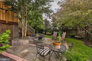 8505 Lynwood Pl, Chevy Chase, MD 20815 - Photo 45