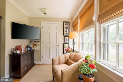 8505 Lynwood Place, Chevy Chase, MD 20815 - Photo 7