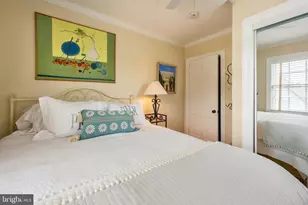 8505 Lynwood Pl, Chevy Chase, MD 20815 - Photo 23