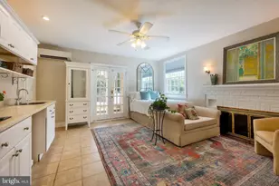 8505 Lynwood Pl, Chevy Chase, MD 20815 - Photo 27