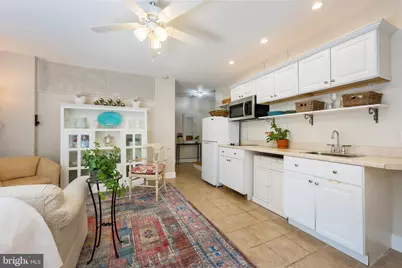 8505 Lynwood Place, Chevy Chase, MD 20815 - Photo 31