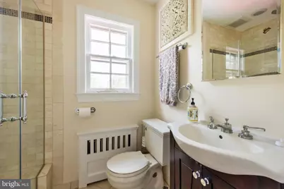 8505 Lynwood Place, Chevy Chase, MD 20815 - Photo 19