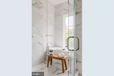 6960 West Ave, Chevy Chase, MD 20815 - Photo 25