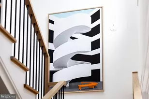 6960 West Ave, Chevy Chase, MD 20815 - Photo 17