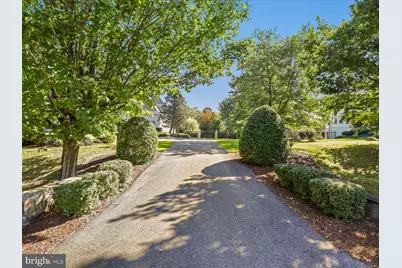 12709 Greenbriar Road, Potomac, MD 20854 - Photo 13