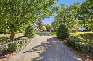 12709 Greenbriar Rd, Potomac, MD 20854 - Photo 13