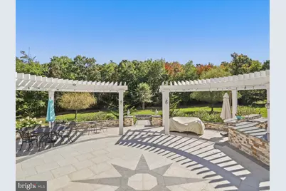 12709 Greenbriar Road, Potomac, MD 20854 - Photo 3