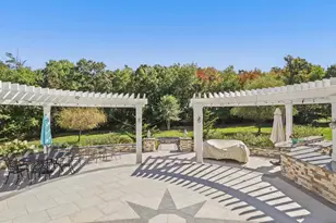 12709 Greenbriar Rd, Potomac, MD 20854 - Photo 3