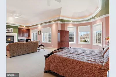 12709 Greenbriar Road, Potomac, MD 20854 - Photo 7