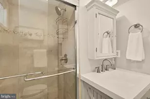 6405 Redwing Rd, Bethesda, MD 20817 - Photo 41