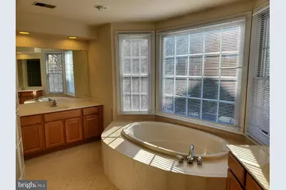 14418 Ashleigh Greene Road, Boyds, MD 20841 - Photo 17