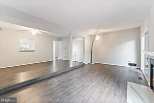 11111 Weatherburn Pl, Gaithersburg, MD 20879 - Photo 7