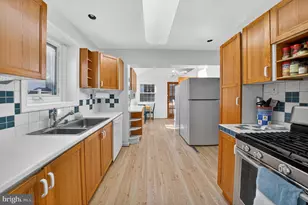 10018 Brookmoor Dr, Silver Spring, MD 20901 - Photo 9