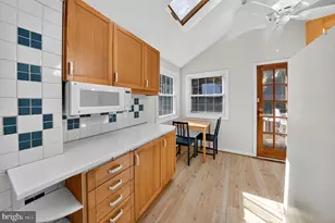 10018 Brookmoor Dr, Silver Spring, MD 20901 - Photo 7