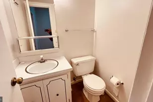 7853 Muirfield Ct, Potomac, MD 20854 - Photo 23