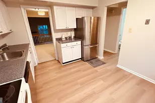 7853 Muirfield Ct, Potomac, MD 20854 - Photo 5