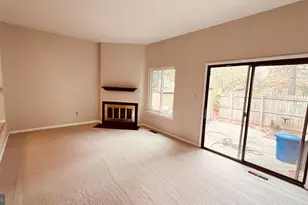 7853 Muirfield Ct, Potomac, MD 20854 - Photo 9