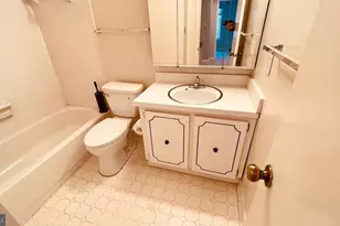 7853 Muirfield Ct, Potomac, MD 20854 - Photo 19