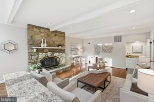 10708 Stapleford Hall Dr, Potomac, MD 20854 - Photo 13