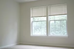 12004 Amber Ridge Cir, Germantown, MD 20876 - Photo 3